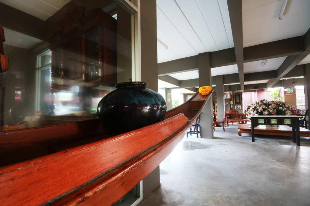 Namnon Place Nonthaburi Exterior foto
