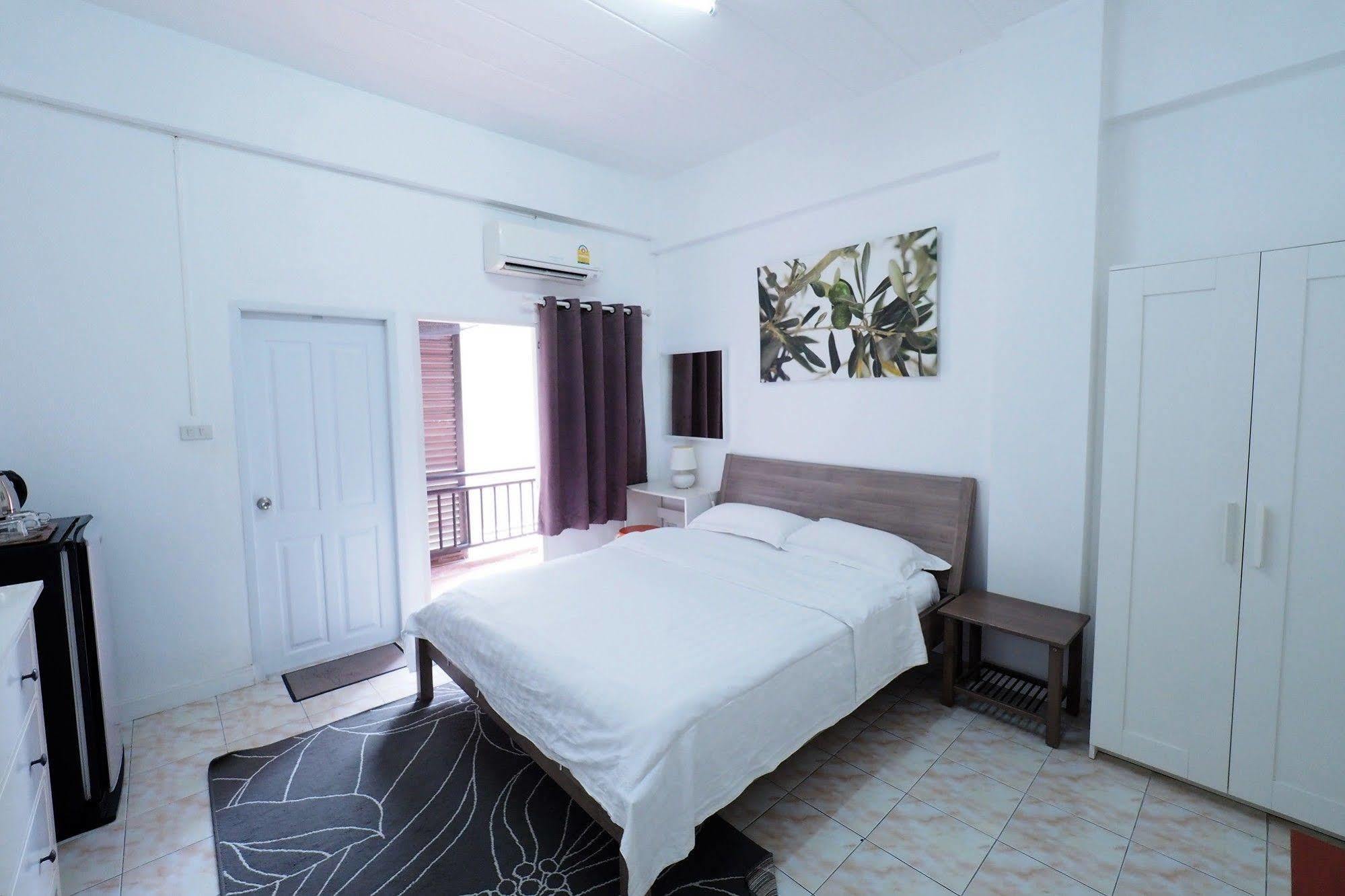 Namnon Place Nonthaburi Exterior foto