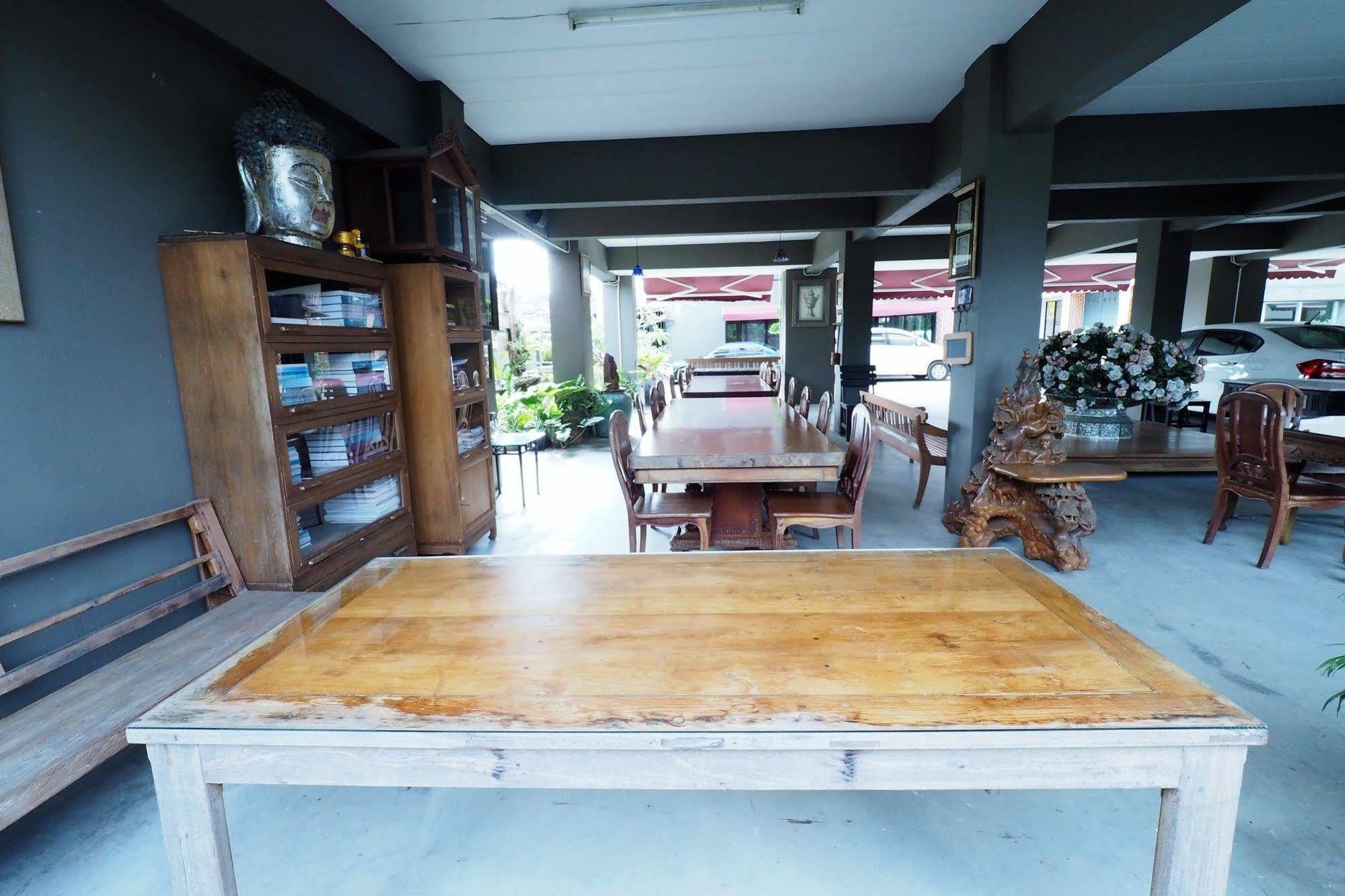 Namnon Place Nonthaburi Exterior foto